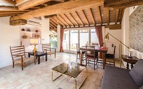 Altabella Panoramic Terrace Apartment